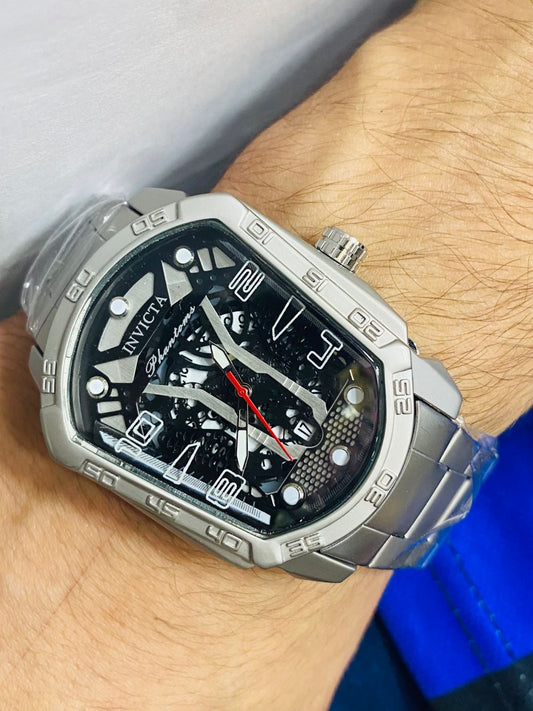 INVICTA