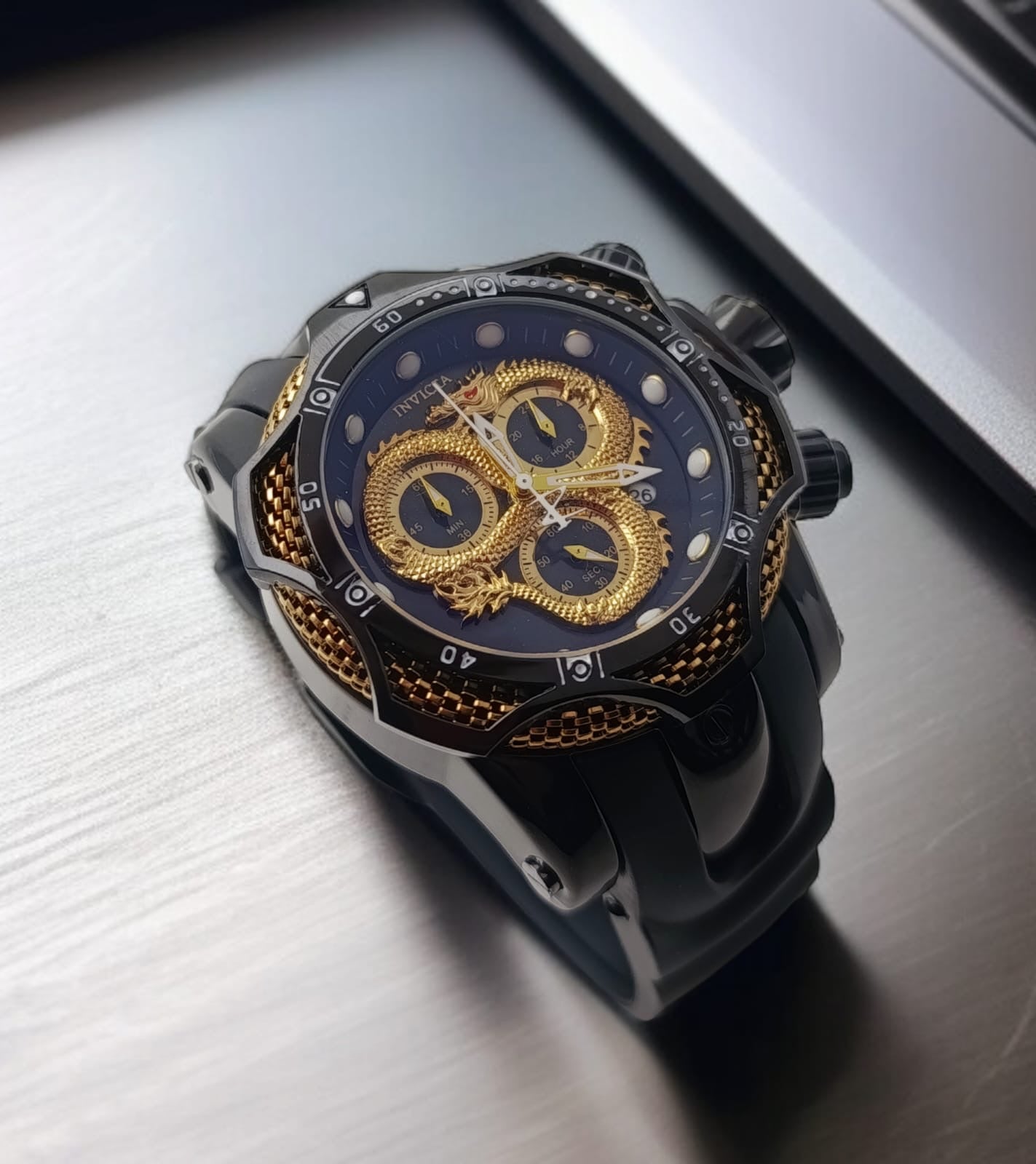 INVICTA