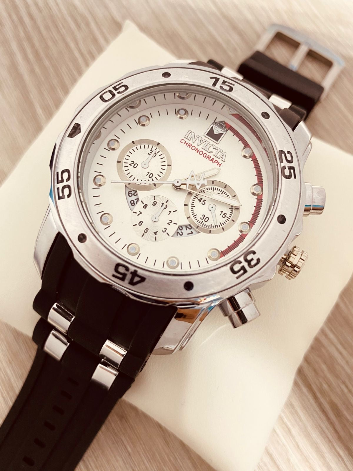 INVICTA PRO
