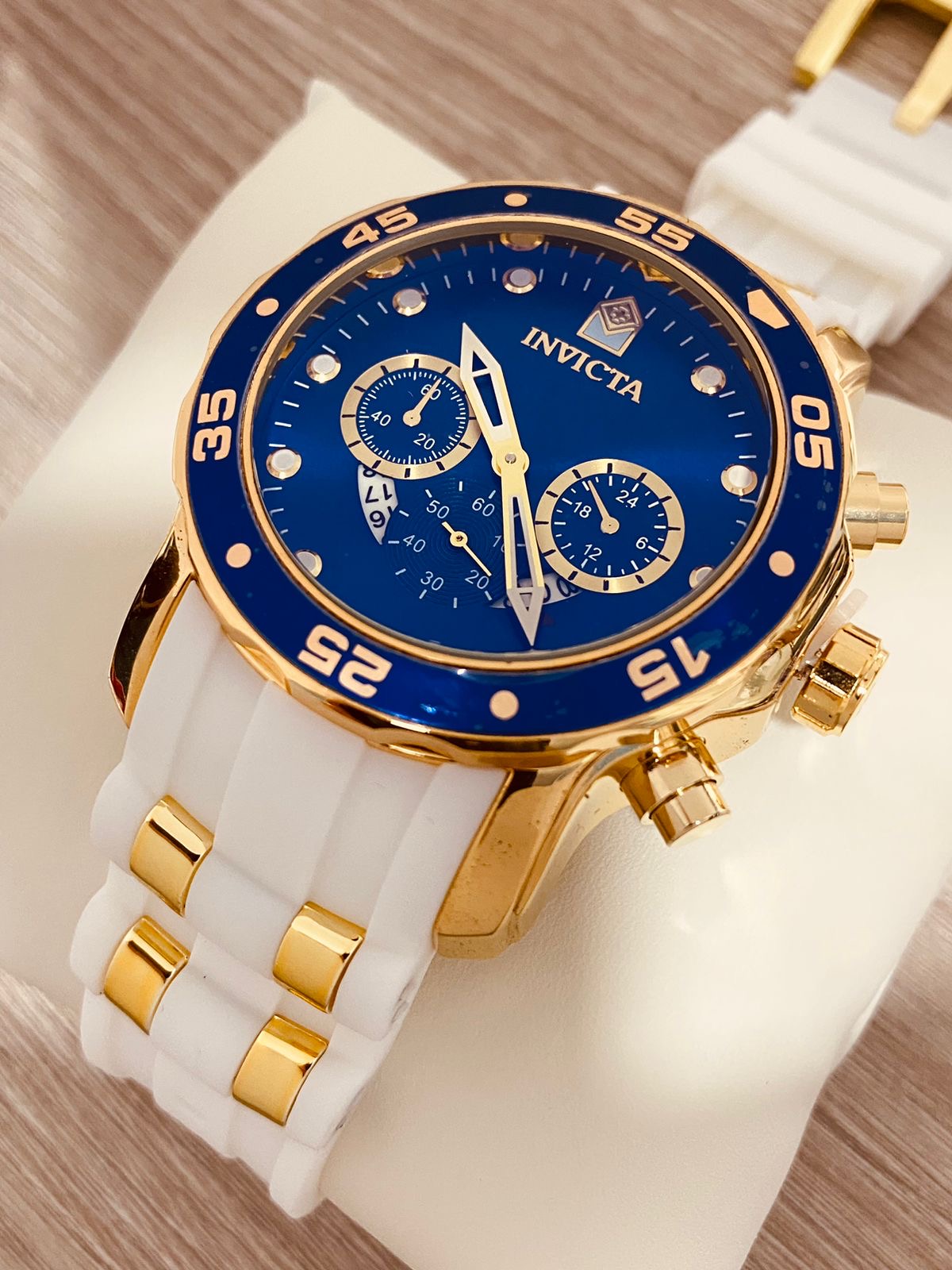 INVICTA PRO