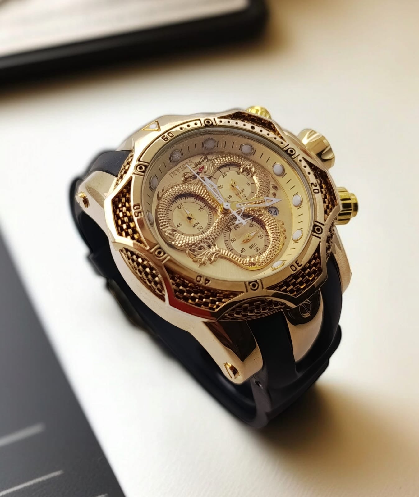 INVICTA